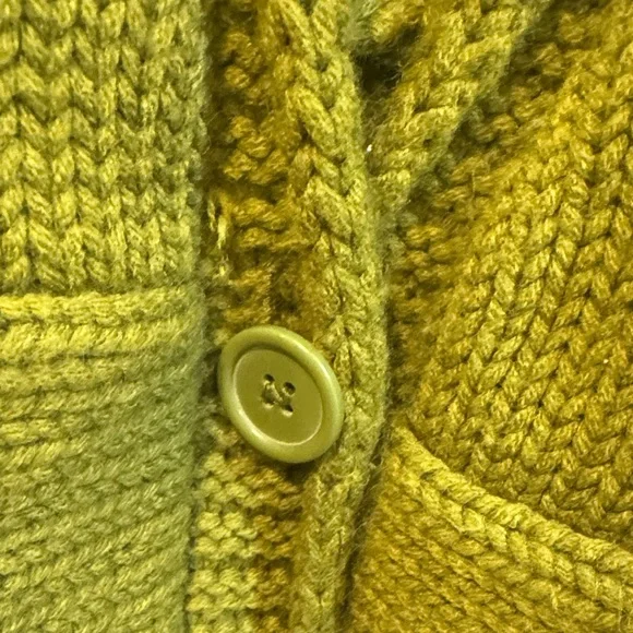 Bisou Bisou Textured Green Cardigan - Picture 3 of 4